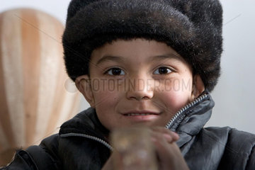 Kashgar  Portraet eines kleinen Jungen | Kashgar  portrait of a little boy