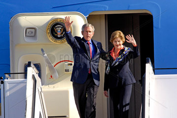 Georg W. Bush + Laura Bush