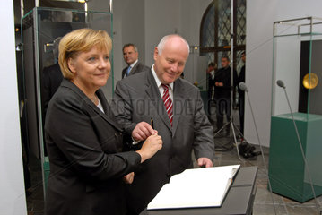 Merkel + Milbradt