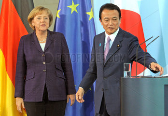 Merkel + Aso