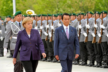 Merkel + Aso