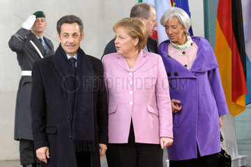 Sarkozy + Merkel + Steinbrueck + Lagarde