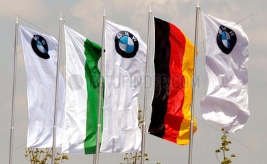 BMW-Fahnen