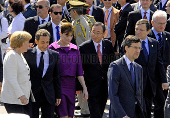 Merkel + Sarkozy + Bruni + Ki-Moon + Barroso + Poettering