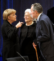 Merkel + Bush