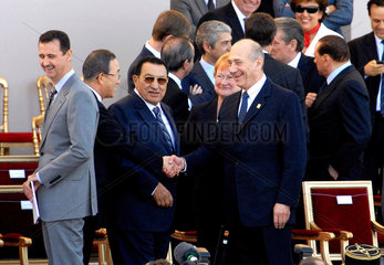 Assad + Ki-Moon + Moubarak + Halonen + Olmert + Berlusconi