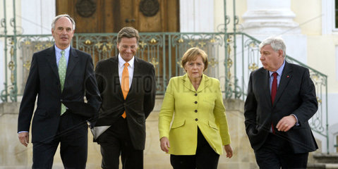 Keitel + Westerwelle + Merkel + Sommer
