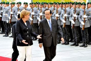 Merkel + Fukuda