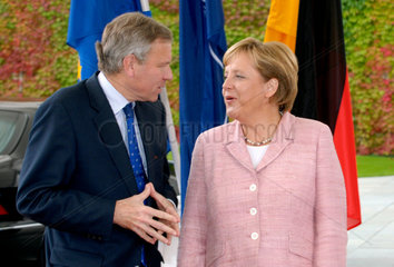 Hoop Scheffer + Merkel