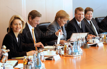 von der Leyen + Westerwelle + Merkel + Pofalla + von Kladen