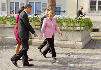 Obamas + Merkel + Sauer