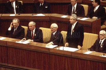 Gorbatschow + Honecker