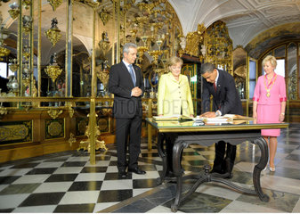Tillich + Merkel + Obama + Orosz