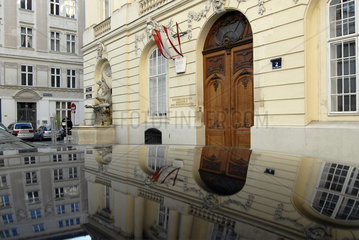 Eingang der Wiener Akademie der Wissenschaften