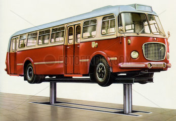 Skoda Omnibus auf Hebebuehne  1959