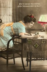 junge Frau schreibt Liebesbrief  1911