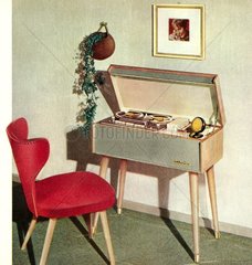 Tonbandmoebel von Grundig 1957