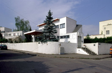 Weissenhofsiedlung in Stuttgart - das von Hans Scharoun geplante Gebaeude Hoelzleweg 1.