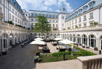 Das Hotel Villa Kennedy in Frankfurt  das zur Gruppe der Rocco Forte Hotels gehoert.