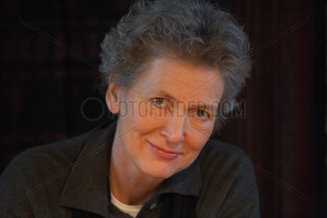 QUADFLIEG  Roswitha - Portrait der Schriftstellerin