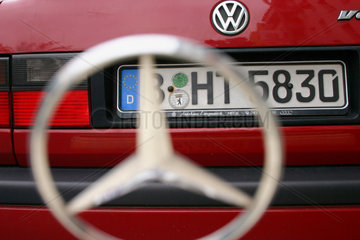 Mercedes-Benz und VW