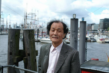 JO  Jong-Rae - Portrait des Schriftstellers