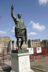 Augusto Statue in Via dei Fori imperiali