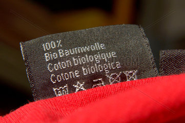 T-Shirt Label Bio Baumwolle.