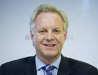 Roger A. Crook  Vorstandsmitglied Deutsche Post AG - DHL