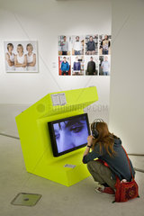 Ausstellung inter_cool 3.0: Jugend Bild Medien