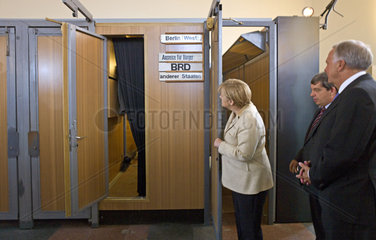 Merkel + Huetter + Neumann
