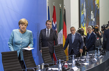 Merkel + Macron + Juncker + Gentiloni