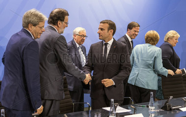 Gentiloni + Rajoy + Juncker + Macron + Rutte + Merkel + Solberg