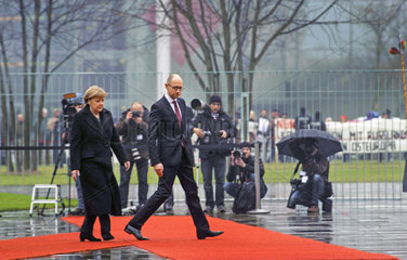 Merkel + Jazenjuk