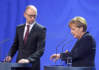 Jazenjuk + Merkel