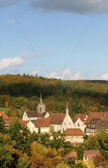 Das reizvolle Ortsbild von Bebenhausen wird gepraegt durch die 1187 gegruendete ehemalige Zisterzienserabtei.
