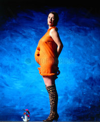 Frau in orange