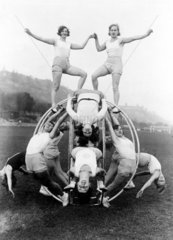 Frauen bei Gymnastik