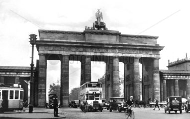 D-Berlin Brandenburger Tor (1788-91 erbaut)