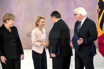 Merkel + von der Leyen + Gabriel + Steinmeier