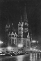 D-Berlin Gedaectnis Kirche bei Nacht