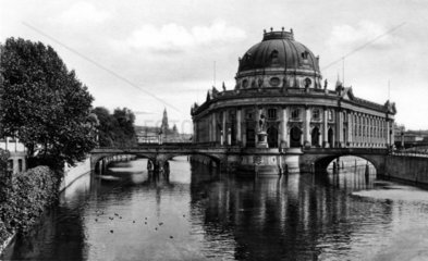 D-Berlin Kaiser Friedrich Museum (heute Bode Museum) 1897-1904 erbaut