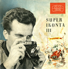 Kamera Zeiss Ikon  Modell Ikonta III  1953