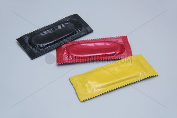 Kondome in Deutschlandfarben