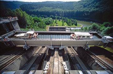 Schiffshebewerk Plan Incline im Marne-Rhein-Kanal