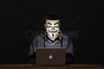 Anonymous-Aktivist