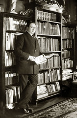 Radolf Berger  1920 Bibliothek