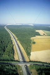 Autobahninfrastrukturen ländliche & Waldlandschaft Brie