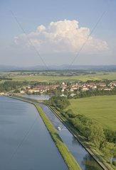 Gondrexange und Kanal des Marne im Rhin in der Moselle