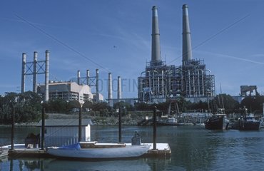 Dampf elektrischer Kraftwerk Elkhorn Slough California USA